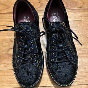 L'Artiste Danli Cheetah Zipper Black Velvet Print Women's Size 41/10